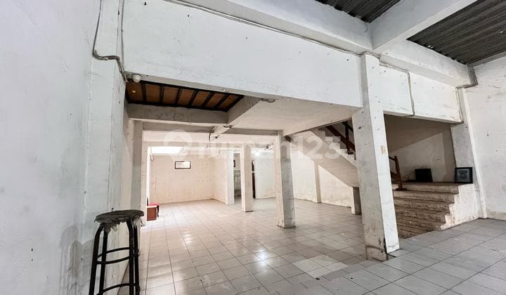 Disewakan Ruko 2 Lantai Luas Siap Pakai di Ciwastra Buah Batu