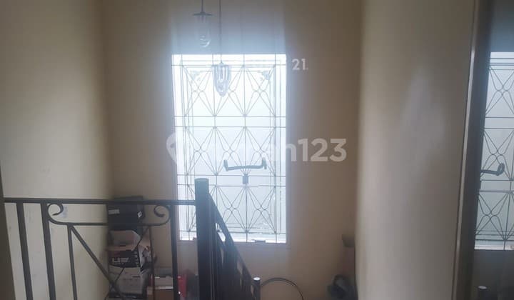 Dijual Cepat Rumah Asri di Bintaro Jaya Siap Huni Vc10307