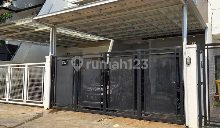 Rumah 2 Lantai Siap Huni