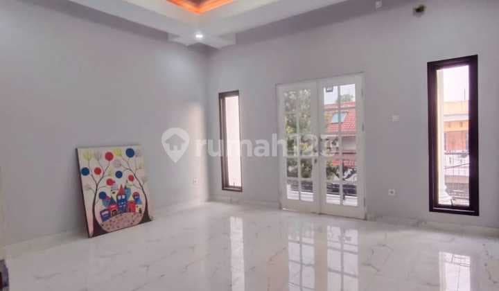 Dijual Rumah Baru Design Modern Dalam Komplek di Cinere Dekat Akes Toll Dan Sekolah Favorite Material Dan Kualitas Bangunan Bagus...