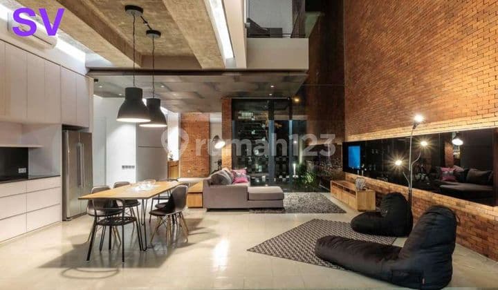 Dijual Rumah Mewah Industrial 3 Lantai Di Pesanggrahan Jakarta Selatan