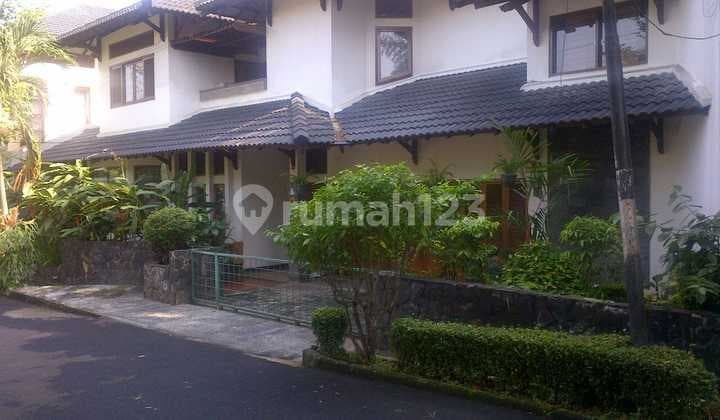 Dijual Rumah Siap Huni Lokasi Strategis Di Bintaro Jaya Sektor 9