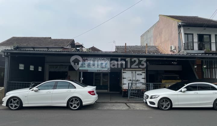Rumah Dijual Suryalaya Jalan Utama Dekat Buah Batu