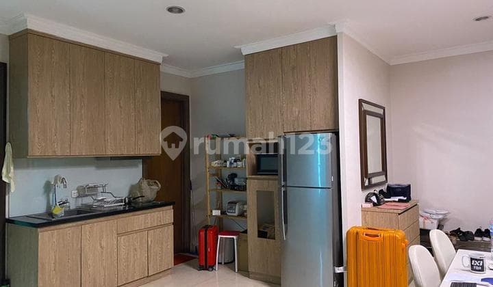 Residence 8 Apartment 2 BR Furnished Modern Paling Murah