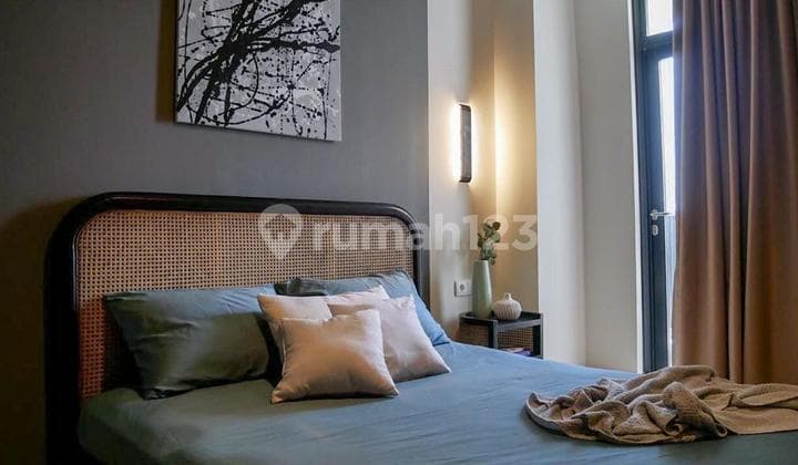 Sewa Apartemen Permata Hijau Suites- 2 BR Modern Fully Furnished