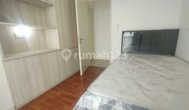 For Rent Somerset Kencana Pondok Indah Apartment, Private Elevator, 2 Bedrooms, Well Furnished