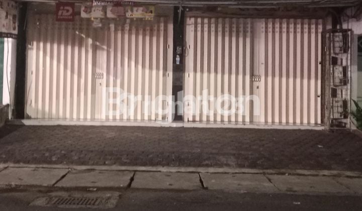 Ruko siap bisnis lokasi sangat strategis dan komersial