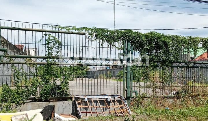 tanah nol jalan raya Lontar lokasi sangat Trategis dan komersial