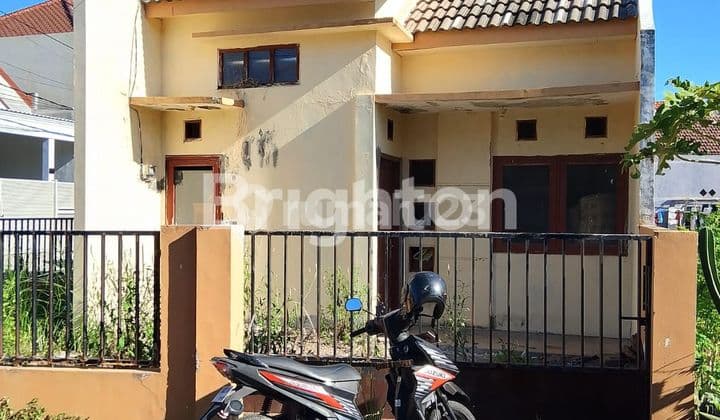 Rumah siap huni lokasi sangat strategis