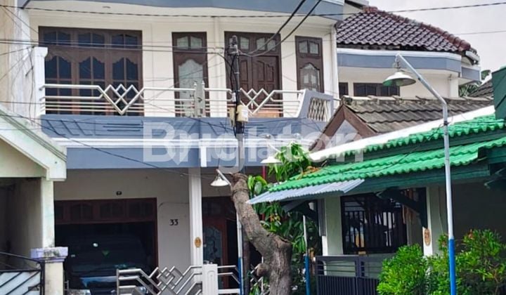 rumah siap huni lokasi sangat strategis dan komersial