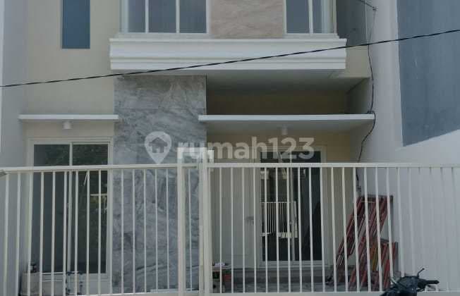 New House Ready to Occupy Very Strategic Location