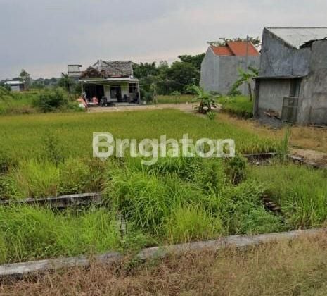 Tanah memganti krajan gresik