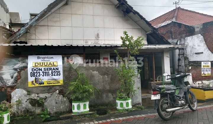 Rumah lokasi sangat strategis dan komersial