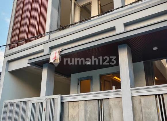 Rumah Baru Gress Minimalis Modert Siap Huni