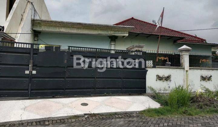 Jual Rumah Siap Huni Lokasi Sangat Strategis Jual Rumah Siap Huni Lokasi Sangat Strategis