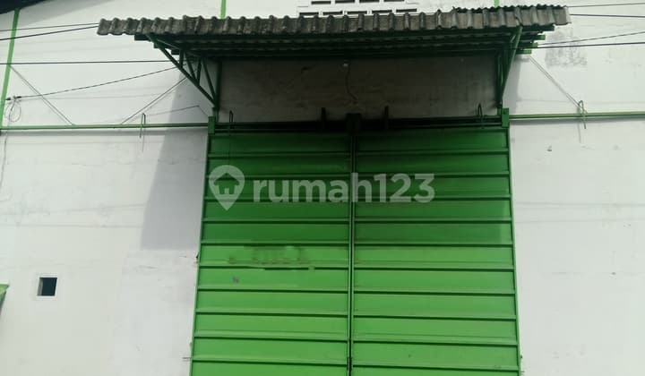 Ready-to-Live Warehouse in a Very Strategic Location