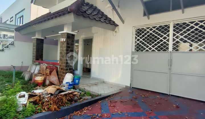 Dijual Rumah Siap Huni Baru Renovasi 2 Lantai di Anggrek Loka Bsd