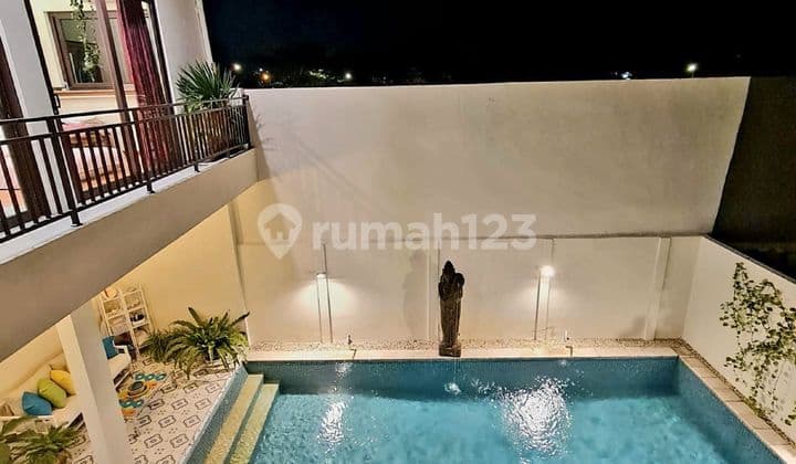 Tinggal Bawa Koper! Rumah Cantik Full Furnished di Alam Sutera