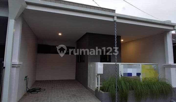 Rumah Cantik Modern Siap Huni di Graha Raya
