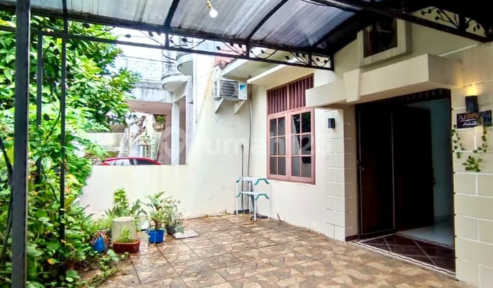 For Quick Sale! 1.5-Story Ready-to-Occupy House at Villa Melati Mas