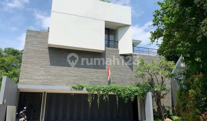 Rumah Brand New Premium 3 Lantai di Bukit Golf Terrace BSD City