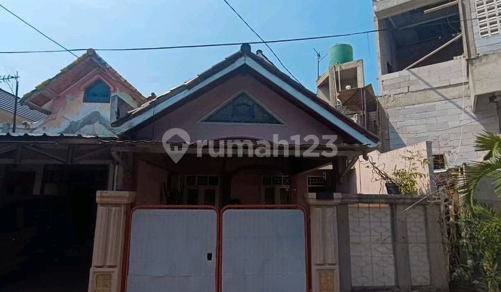 Turun Harga! Rumah Luas di Cluster Asri dan Nyaman Graha Raya