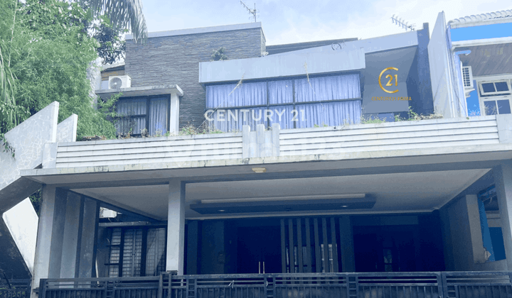 Dijual Rumah Strategis Harga Menarik Dekat Pasar Modern BSD