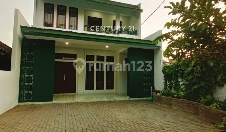 Dijual Rumah Strategis Harga Menarik di Gandaria