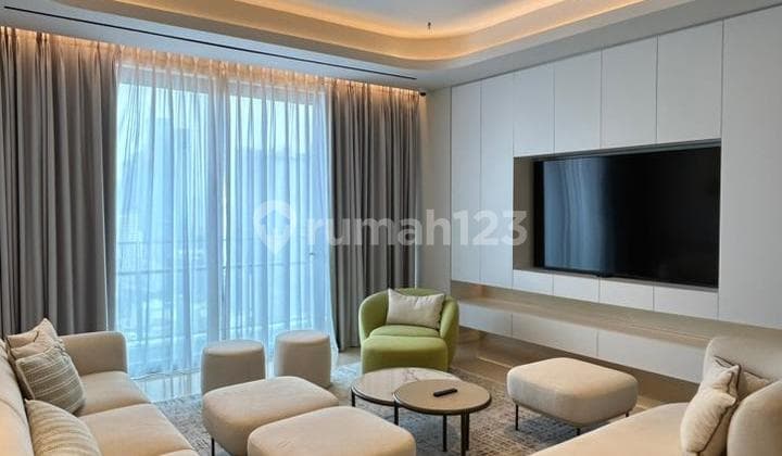 Apartemen Pakubuwono Menteng 3 BR Full Furnished, Strata