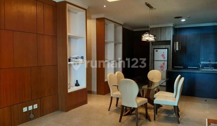 Apartment Residence 8 3 BR Bagus Furnished