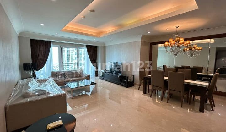 Apartment Pakubuwono Residence 3 BR Bagus Furnished