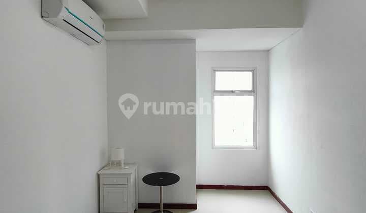 Unfurnished 1 BR Apartment