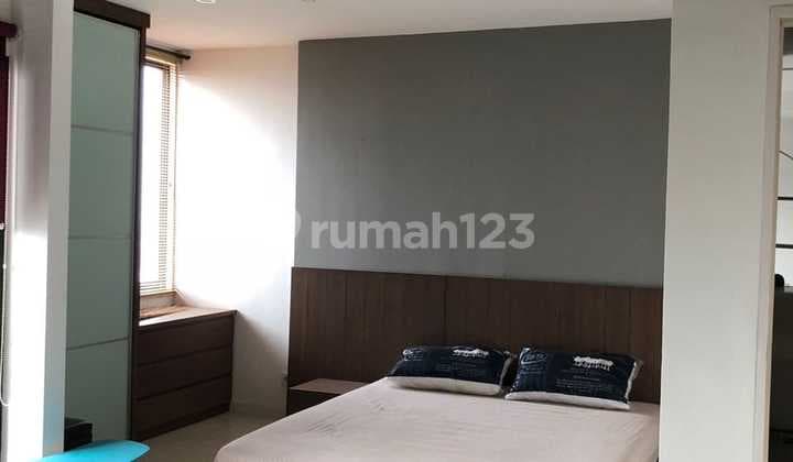 Dijual Cepat 2 Kamar Penthouse, 109M Furnish, Cervino Apt, Hanya 500M Dari Mal Kokas, Ari