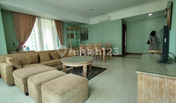 Dijual 2 BR + 1, Luas 125m, Apartemen Casablanca, 100m Dari Kokas Mall, Ari