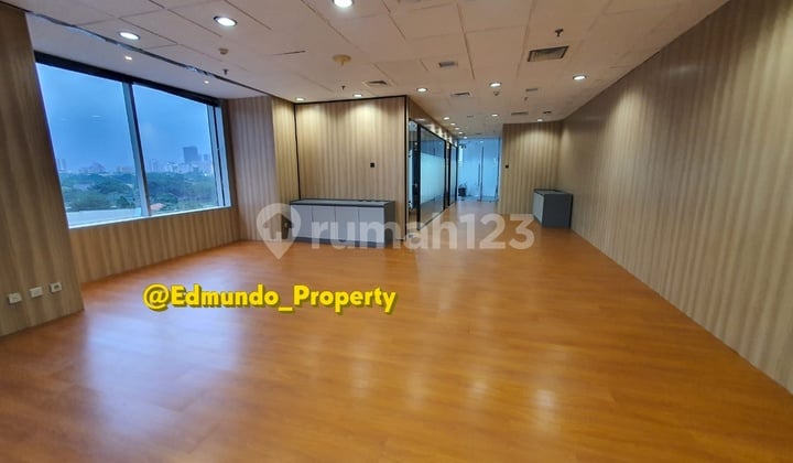 Apartment 1 BR Semi Furnished