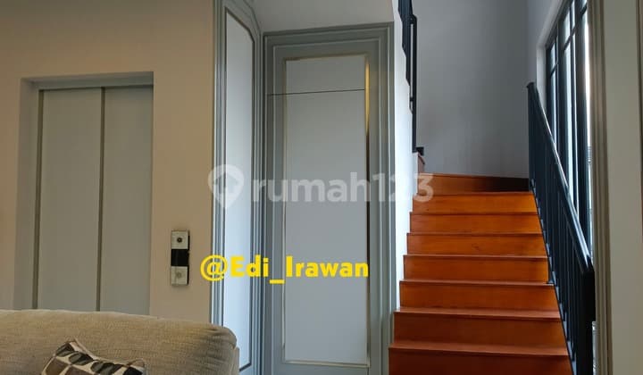 Di Jual, Rumah Baru, 4 LT, Akses Transjakarta, Full Furnished
