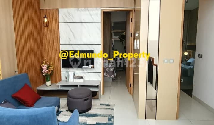 Rumah Baru & Bagus, 2 Lantai, SHM, di Kembangan