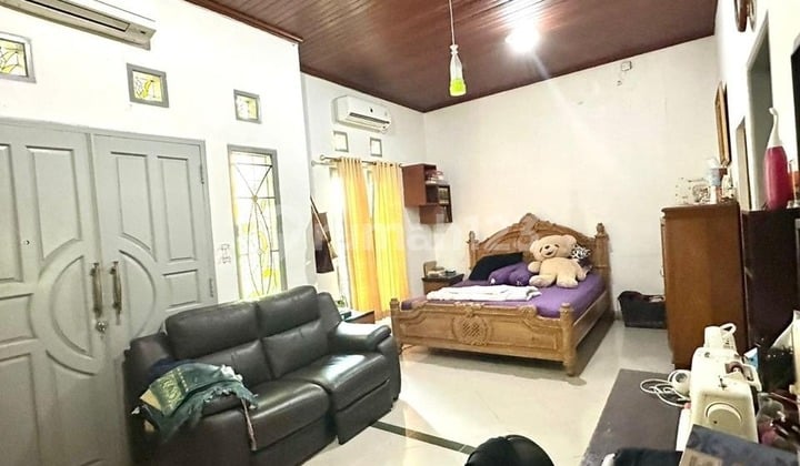 Rumah 2 LT, SHM, Akses MRT, di Jual, Kalibata Utara, Jakarta