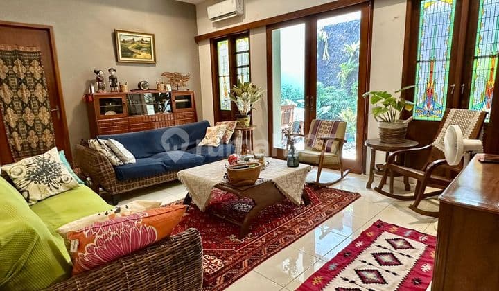 Rumah Bagus di Kontrakan, Jl. Asem Dua, Cipete