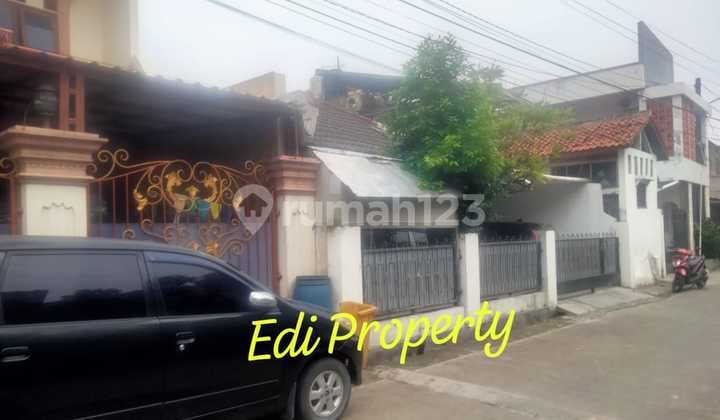 Rumah Bagus 2 Lantai, di Jual, Dewi Sartika, Bekasi