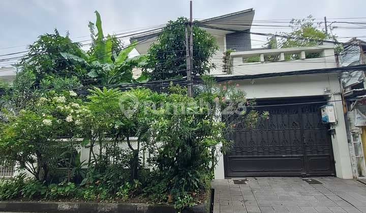 Rumah Siap Huni Bagus Rapi Lokasi di Sunter