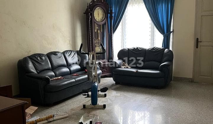 Rumah 2 Lantai Luas Tanah 144M² Perum Green Ville di Jl. Duri Kepa Kebon Jeruk Jak-Bar (Jh)