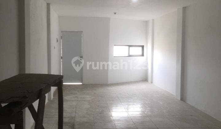Ruko baru 3,5 lantai luas tanah 86m² di jl. raya Jembatan Lima Jak bar