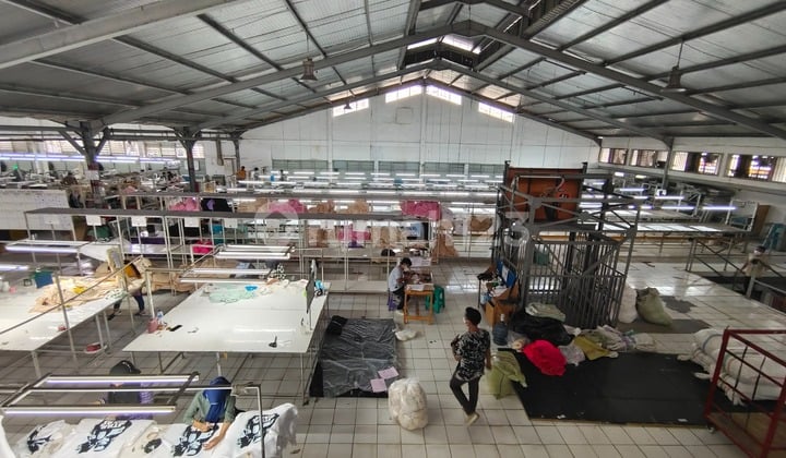 Gudang Ex Pabrik Luas Tanah 3240M² Kawasan Industri Suka Asih Pasar Kemis Tangerang (Aa)