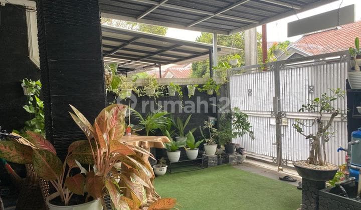 Dijual Rumah Minimalis Modern 1 1/2 Lantai Siap Huni di Batununggal