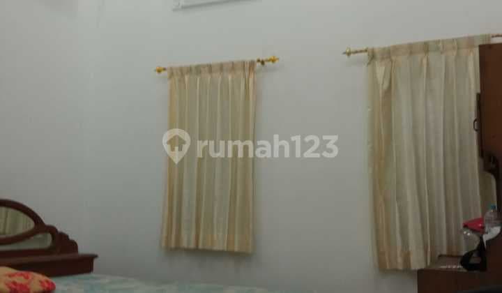 *For Sale House in Taman Kopo Indah 3*