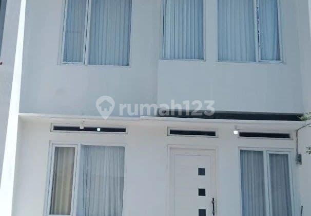 Rumah Baru 2 Lantai Dekat Podomoro Park Buah Batu Bandung