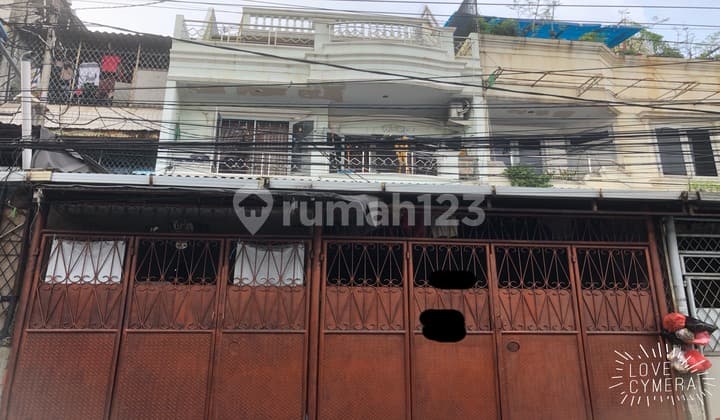 Rumah Bagus SHM 3 Lantai Di Jelambar