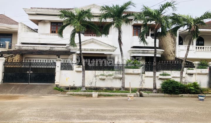 Cheap Luxury House in Sunrise Garden Complex