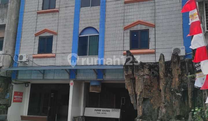 Hotel in Tamansari 700M2 Good Location, Strategic, Has 70 Rooms